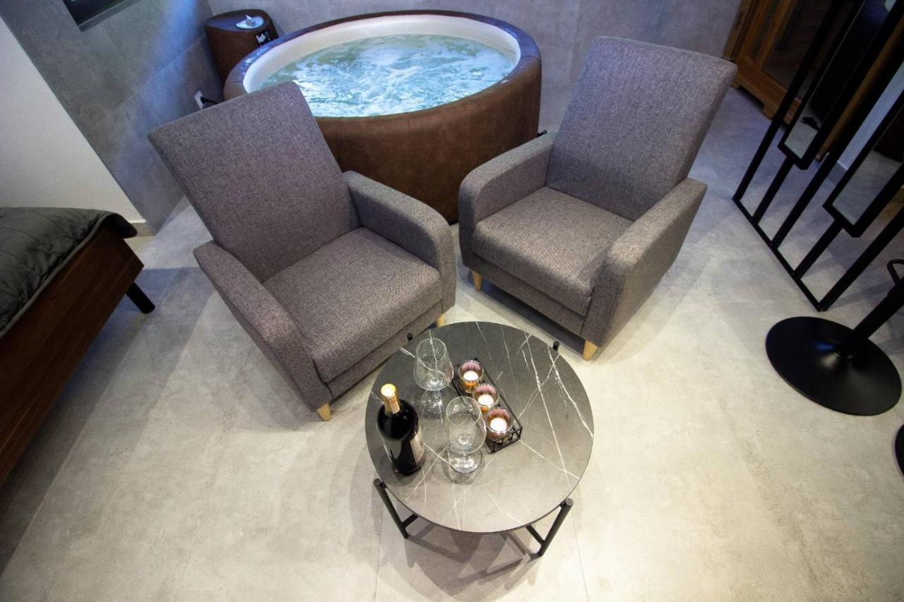 Jacuzzi Sauna Selfcheckin Mystic Mostar Bagian luar foto